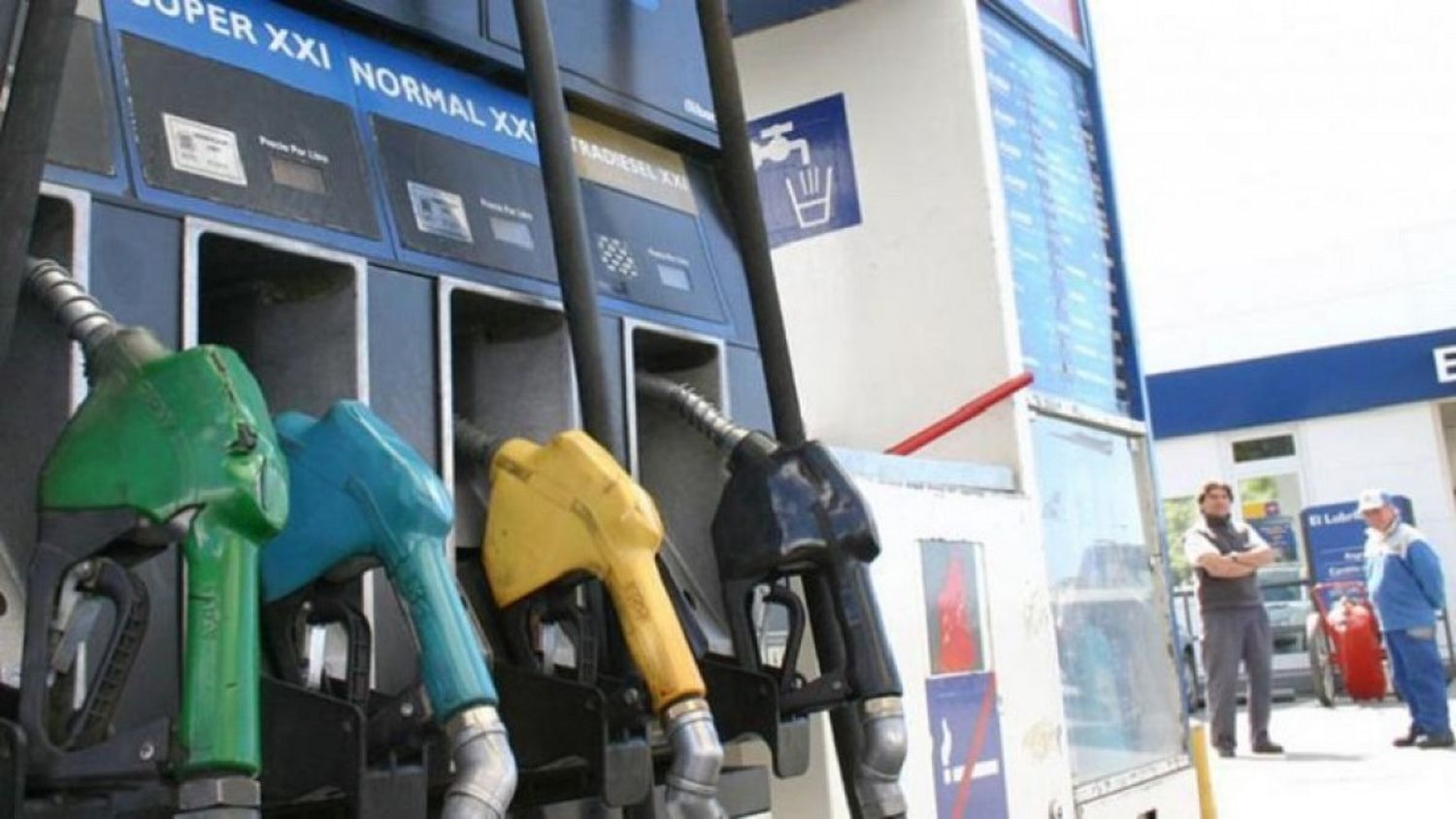 YPF aumentó un 4,5% el precio de los combustibles en todo el país