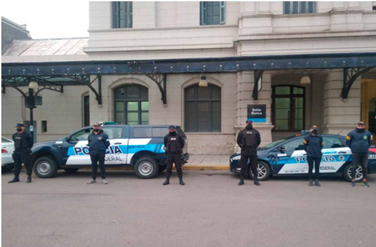 Policía Federal realiza controles en la Terminal de Bahía Blanca