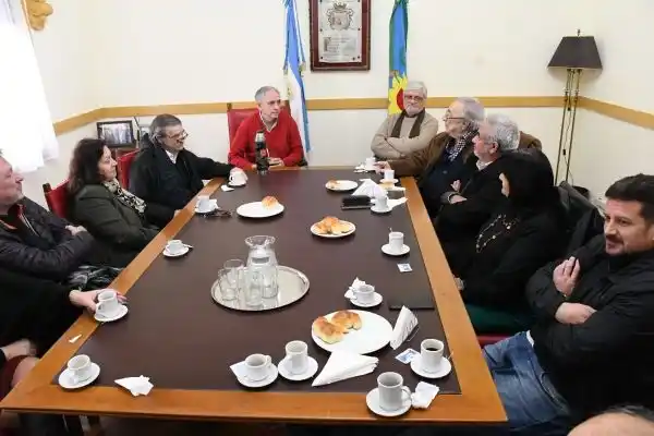  Javier Gastón encabezó los festejos por el día del periodista