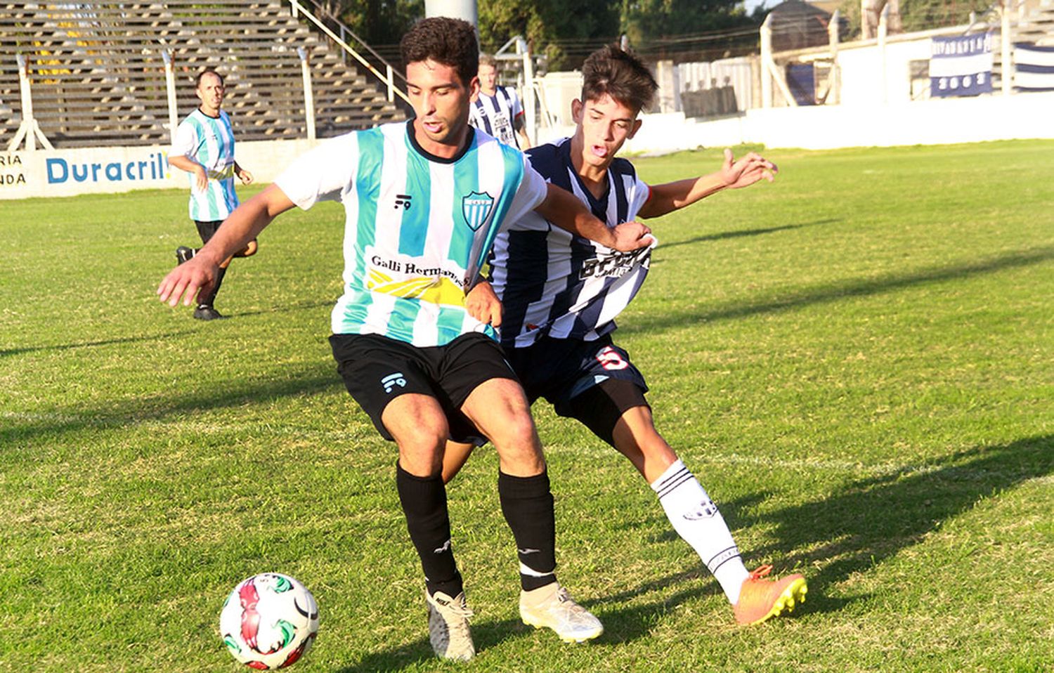 Tras la lluvia, duelo de líderes en la sexta fecha del fútbol local