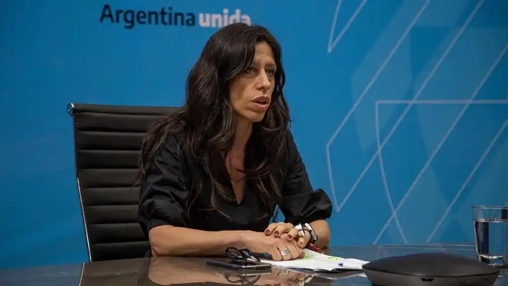 Español se reúne con las cadenas de supermercados