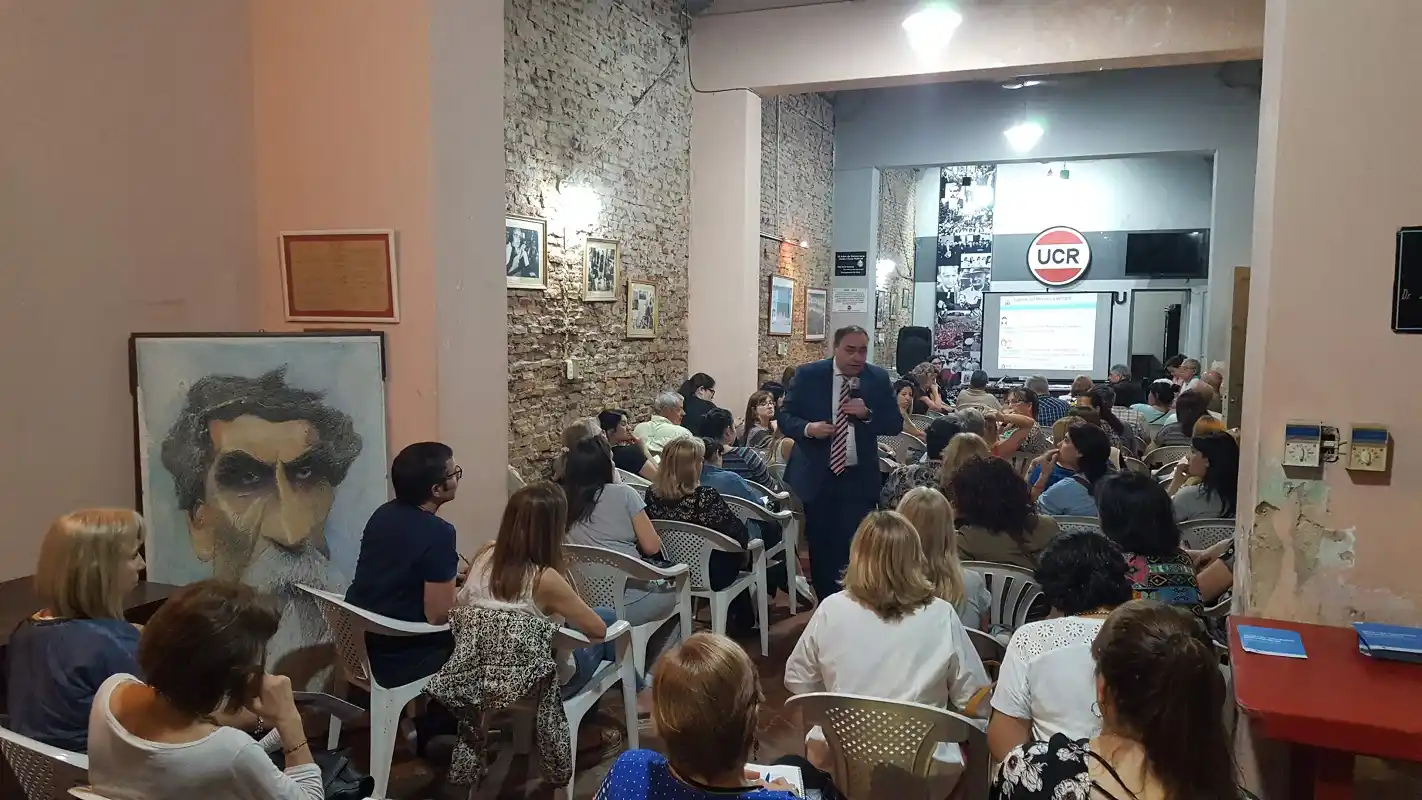 De cara a las elecciones del 27, el INCaP capacitó a fiscales de mesa y generales