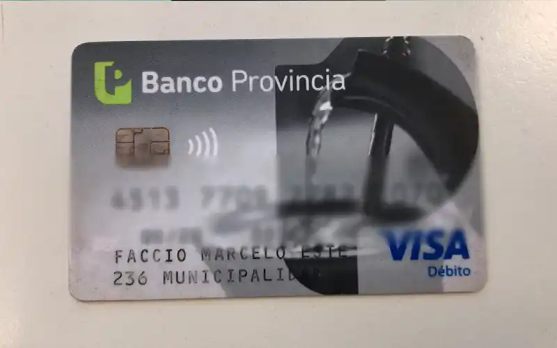 Tarjeta olvidada en Banco Macro