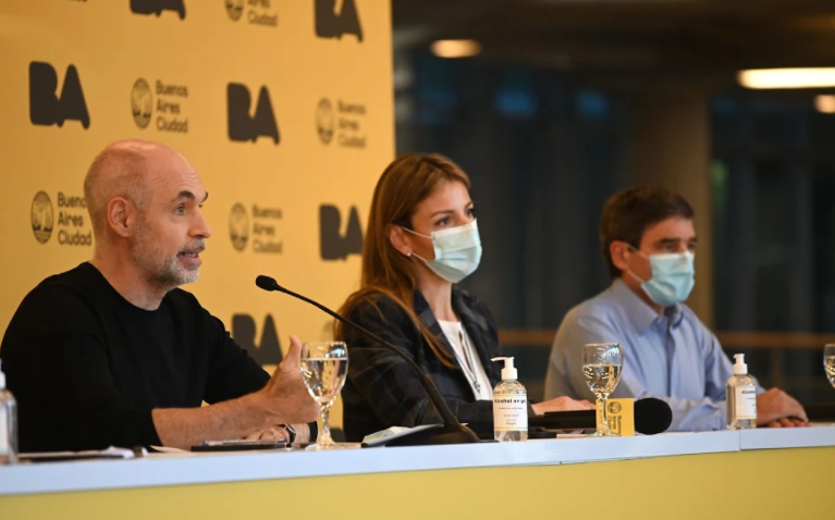 Rodríguez Larreta: “Vamos a sostener la presencialidad en la escuela disminuyendo la circulación”