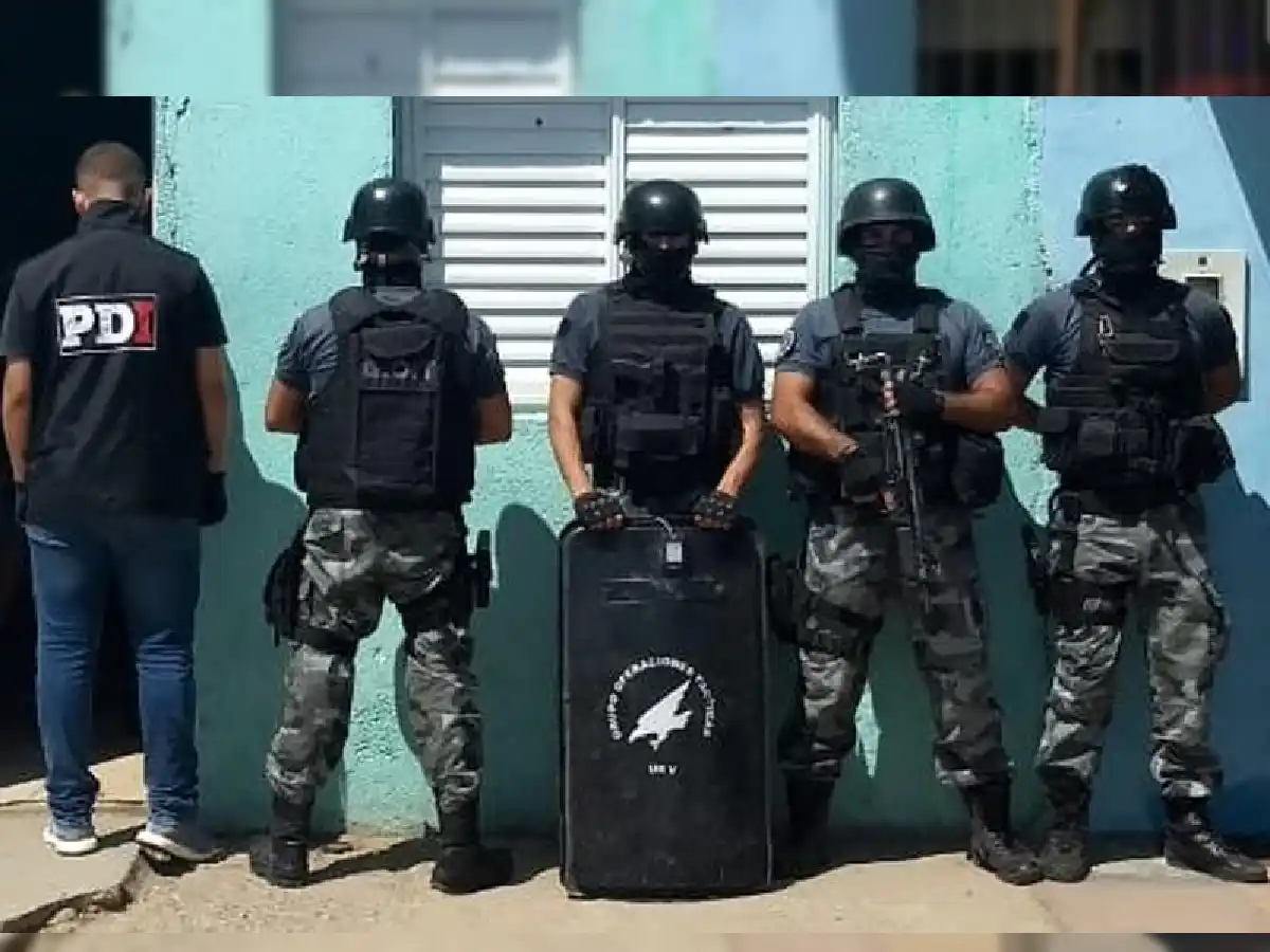 Secuestraron tres armas en  allanamientos en Bº Acapulco