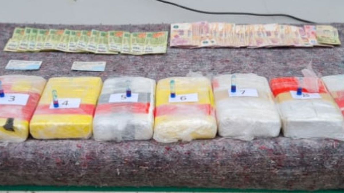 Embistió un control de Gendarmería e intentó fugarse con 10 kilos de cocaína