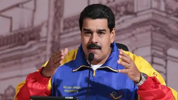 Maduro ordenó “rebelión” si cae el gobierno y demora el trámite del revocatorio