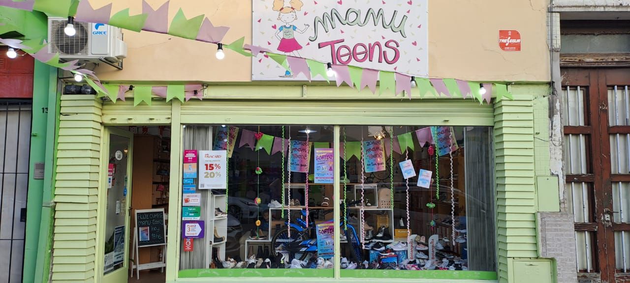 Manu Teens celebró sus 20 años con sorteos en su local (Video)
