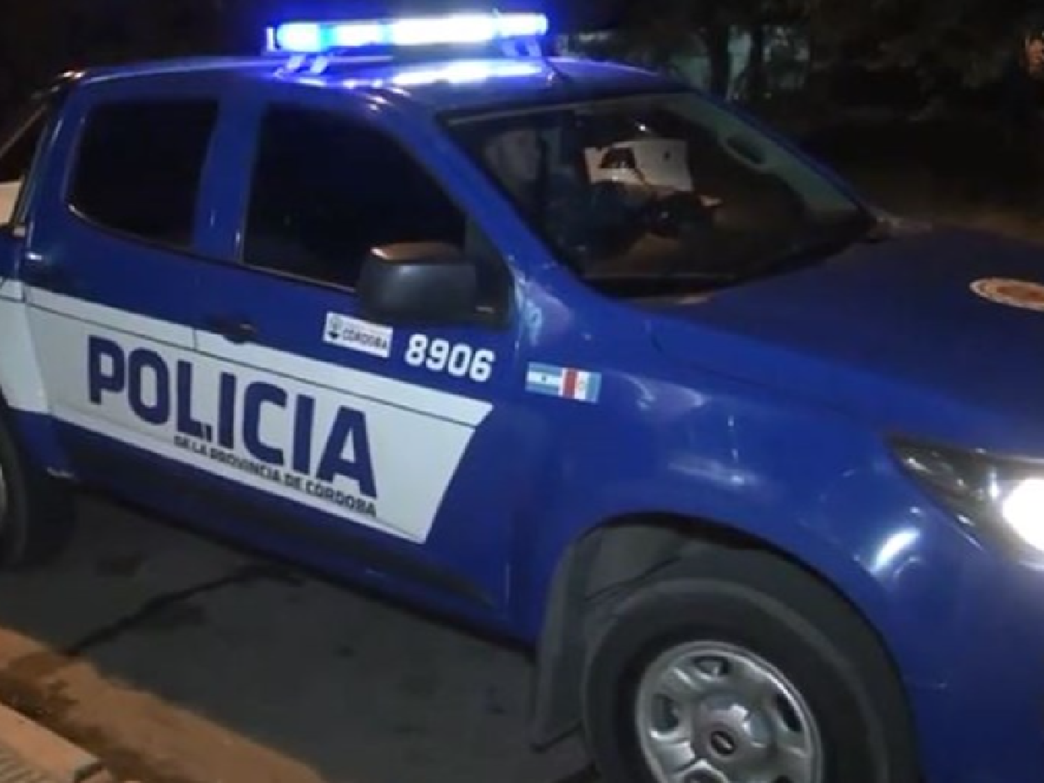 Lo amenezaron y le robaron la moto 