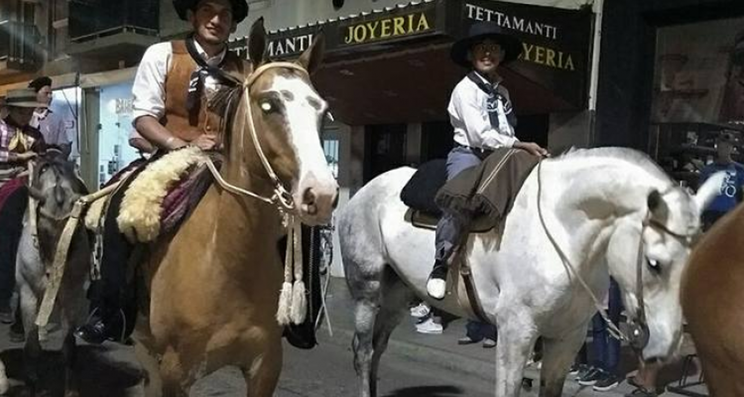 El Fortín celebra 58 años con desfile y jineteada este fin de semana