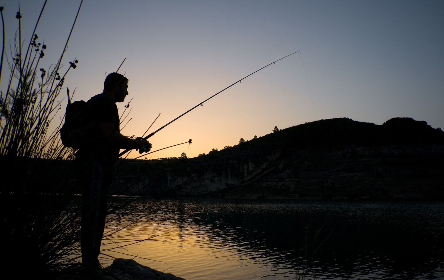 En Santa Fe habilitaron la pesca deportiva y la navegación para recreación