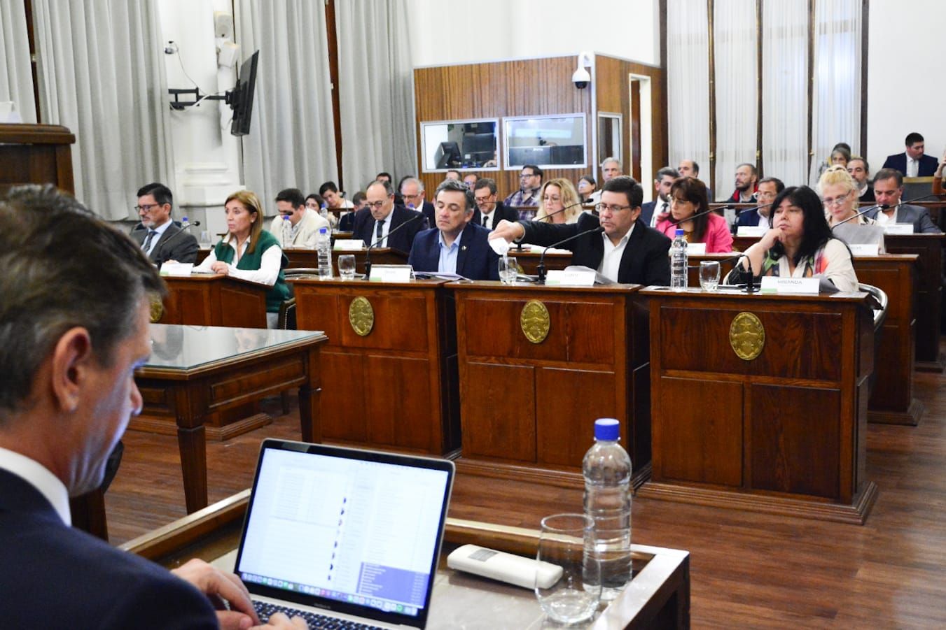 Senadores justicialistas rechazan nuevos nombramientos políticos en la Caja de Jubilaciones