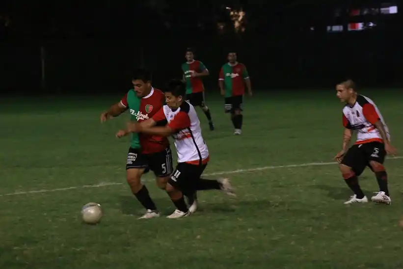 Central goleó a Juvenil del Norte