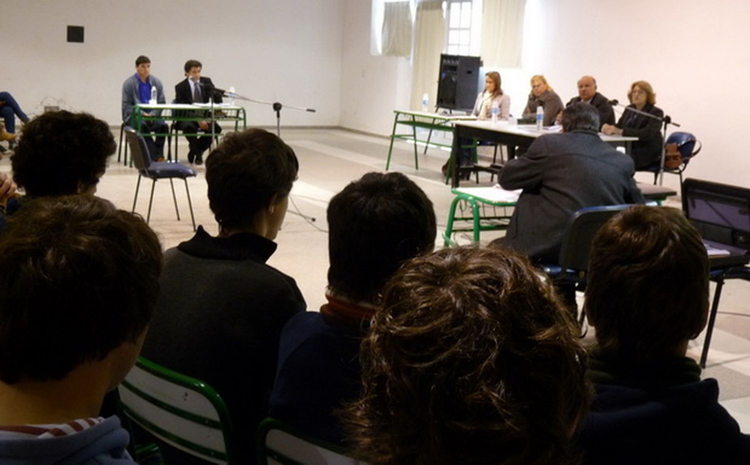 Seis años y ocho meses de prisión para el joven que asaltó un comercio