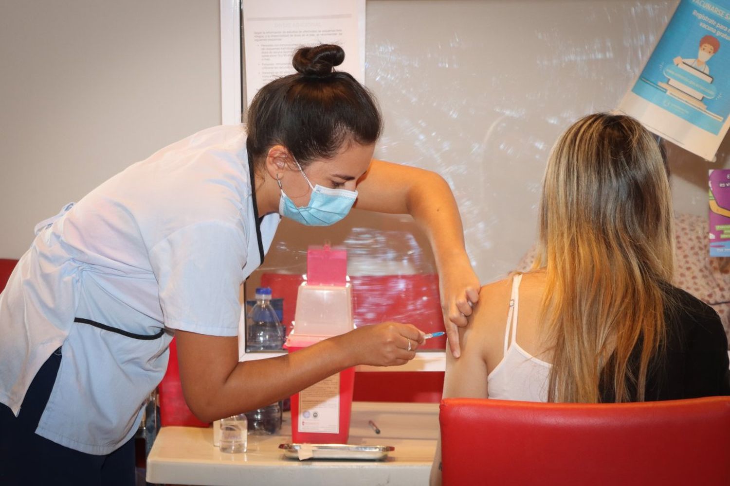 Dolor de hombro post vacuna Covid-19