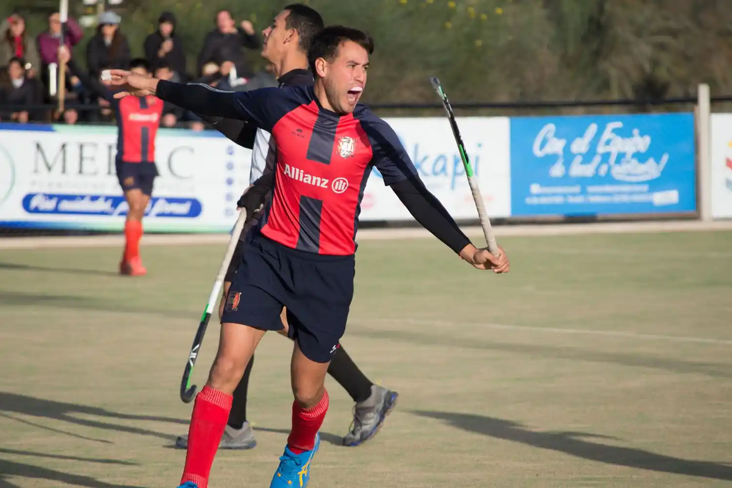Mar del Plata Club y MDQ 06 HC a semifinales en la SuperLiga
