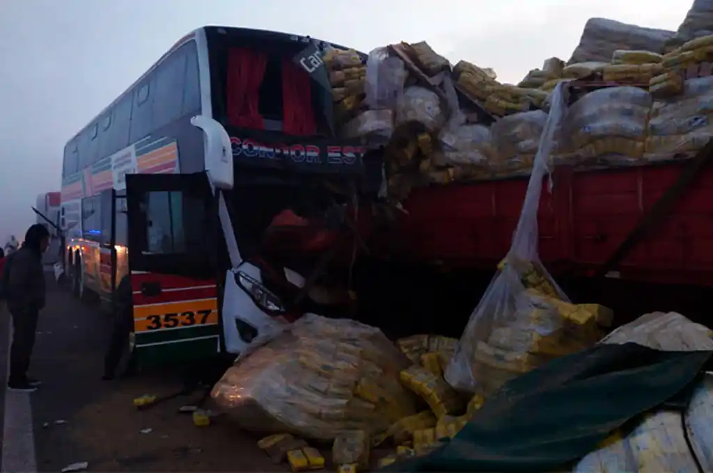 Sucedió en una zona de islas, donde la visibilidad era prácticamente nula como consecuencia del humo.