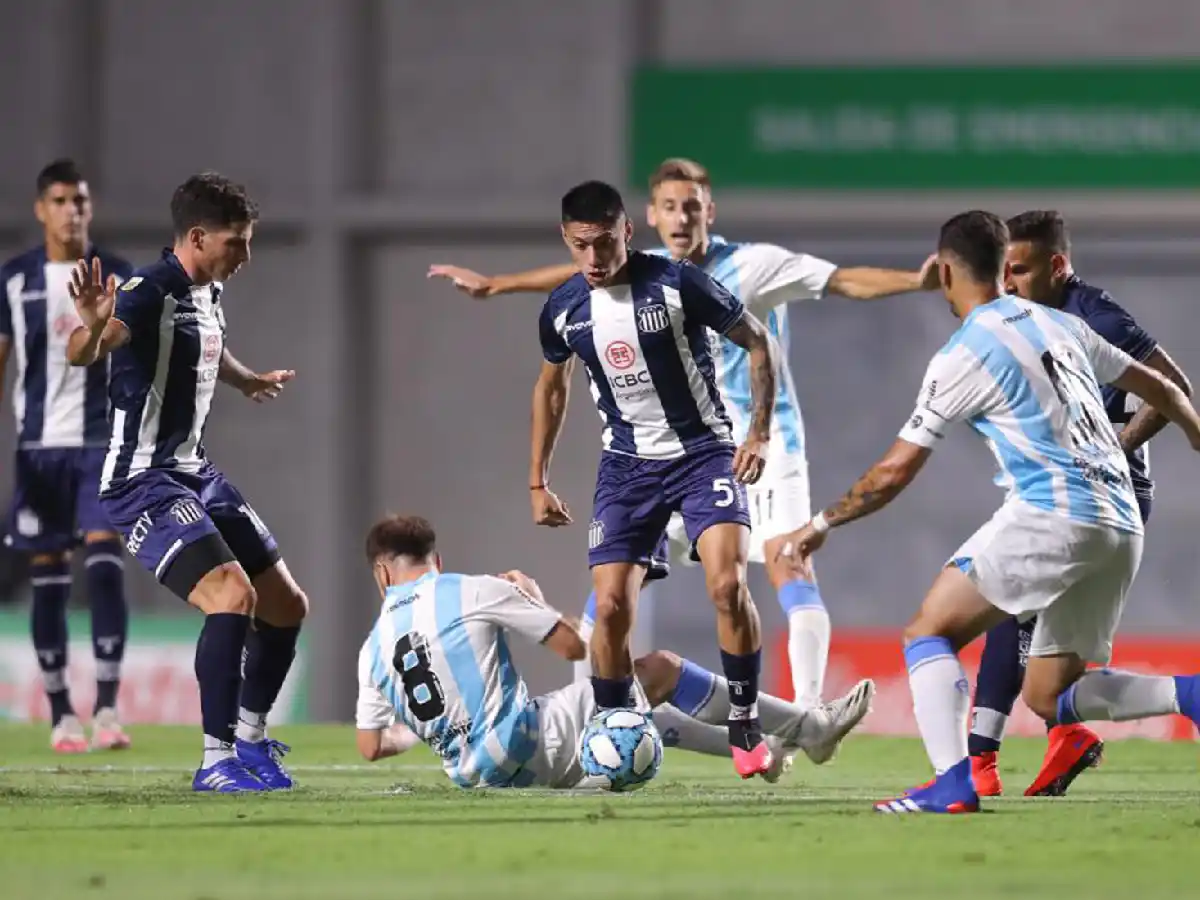 Con Navarro, Talleres ganó a penales