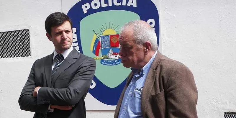 Alcalde de El Hatillo exige liberación de su director de seguridad