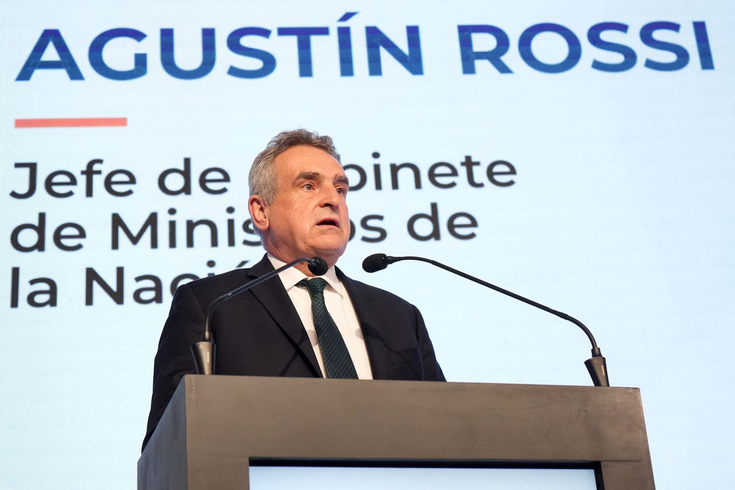 El Gobierno mandará al Congreso el presupuesto con déficit cero