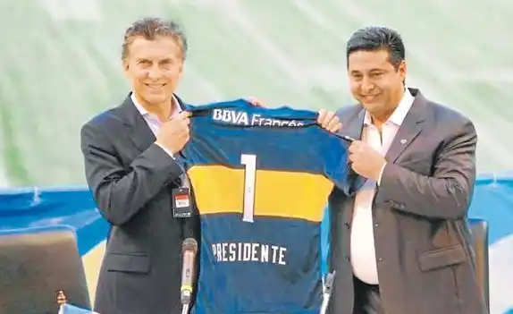 Macri confirmó que en las finales entre Boca y River habrá visitantes