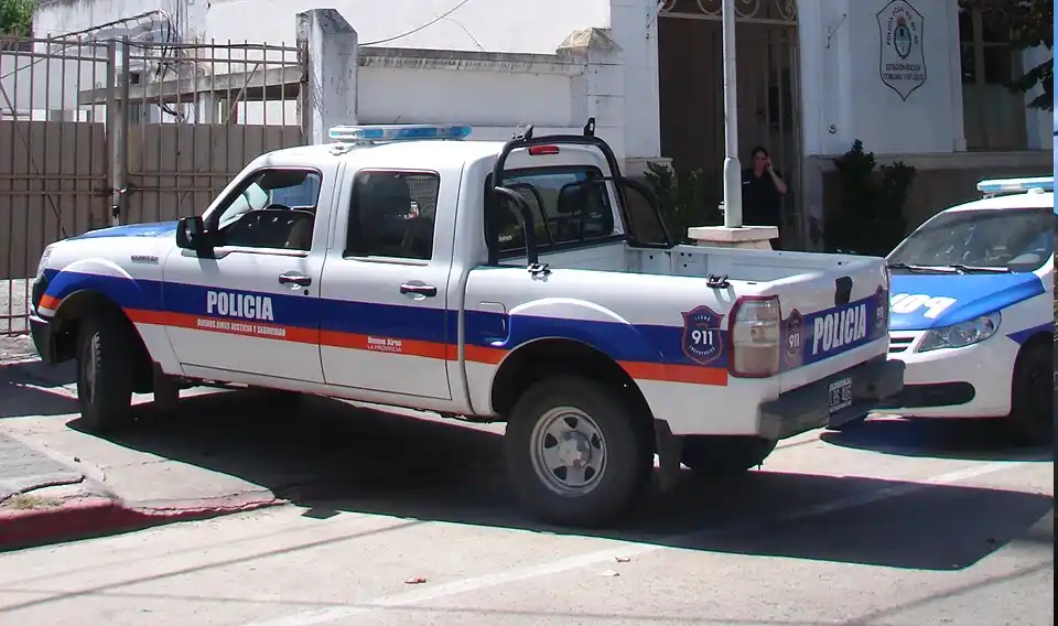 9 de Julio: Fue rociado con alcohol y prendido fuego durante una fiesta