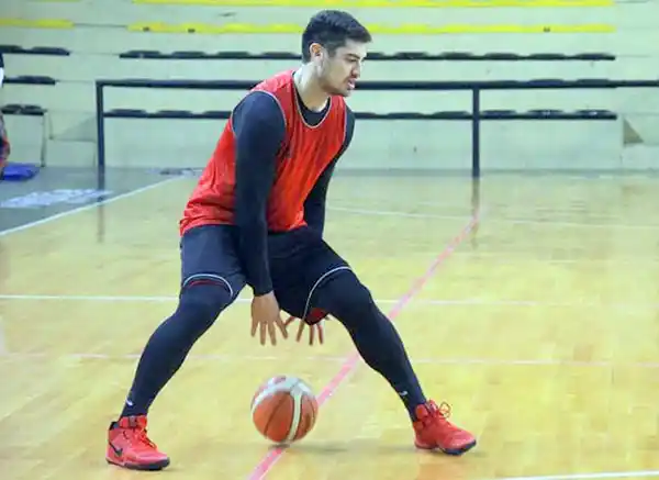 Emiliano Basabe debuta en San Martín de Corrientes