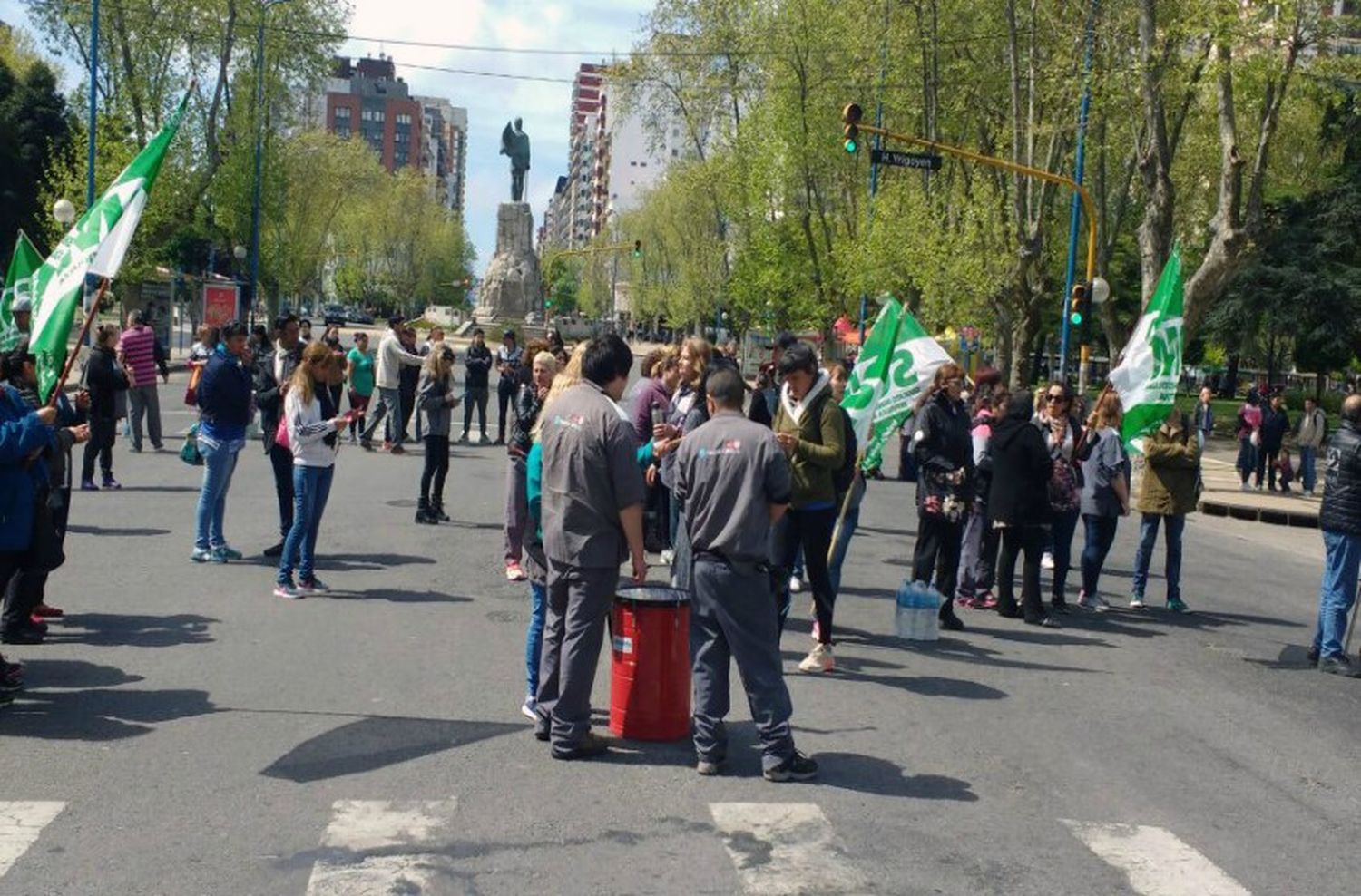 Comerciantes piden “compensación económica” por las manifestaciones