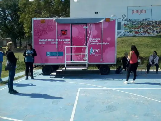 La Unidad Móvil de la Mujer recorre la provincia