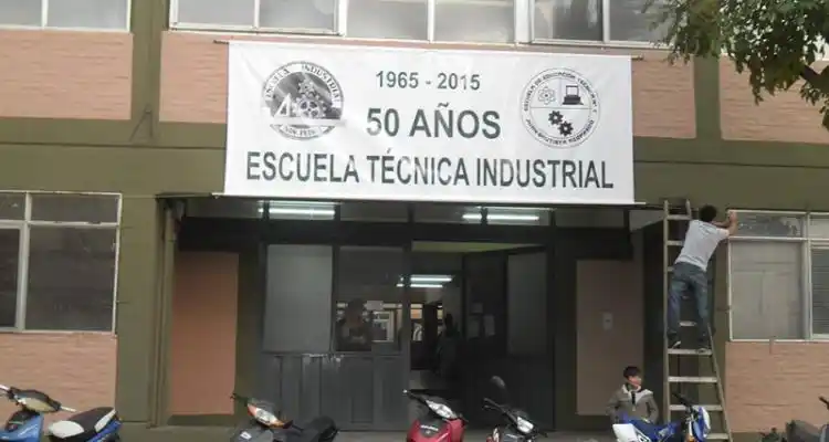 El Industrial festeja con todo