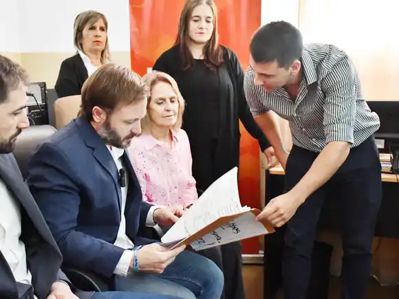 Se comenzó a implementar la historia clínica digital en los centros de salud