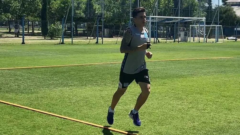 Racing: Saravia apuesta a estar ante Banfield