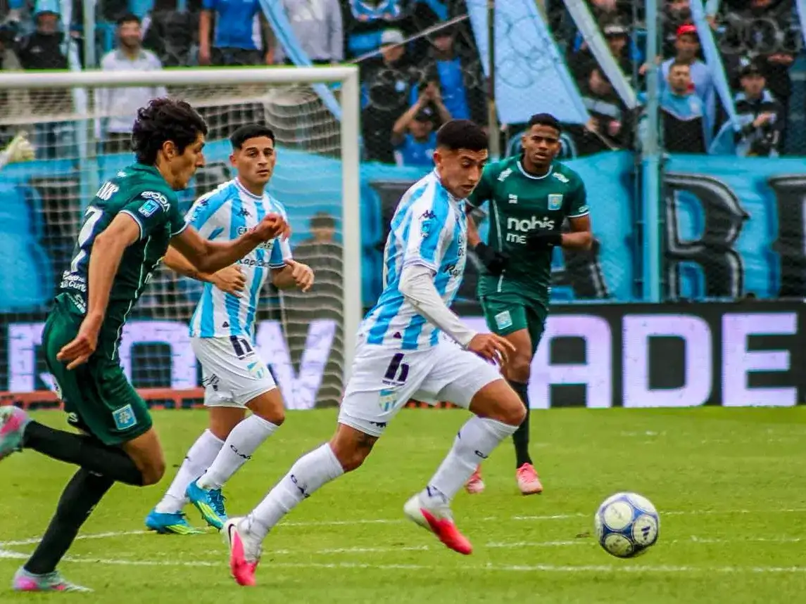 Atlético sigue subiendo
