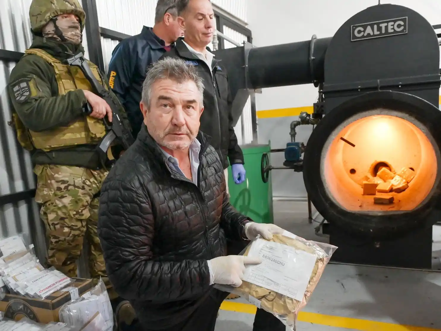 La Provincia quemó más de 23 kilos de drogas en La Paz