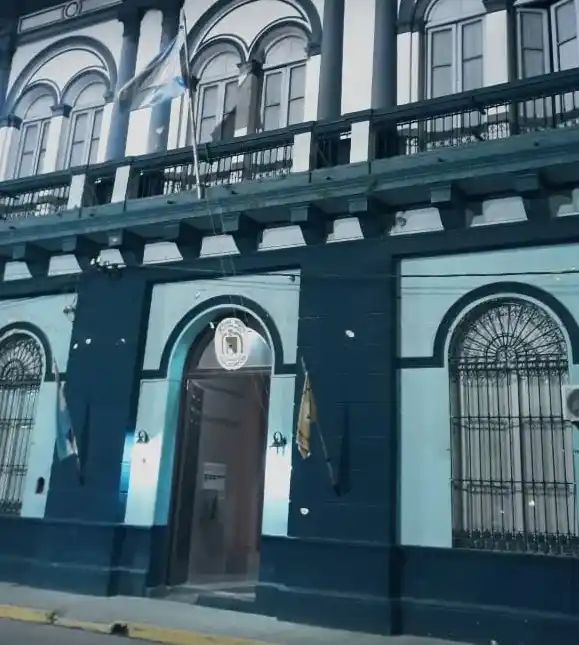 Robó una moto, le concedieron la prisión domiciliaria pero andaba en la calle en plena madrugada