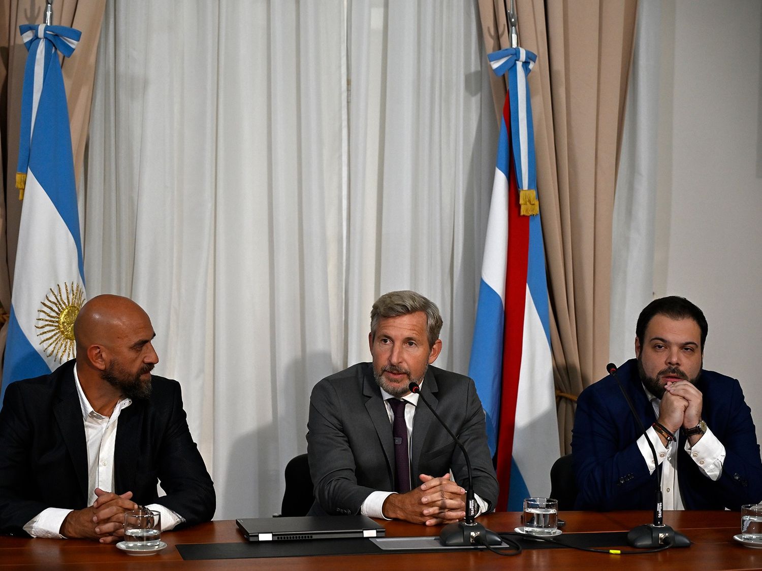 Frigerio envió al Senado un proyecto para la creación de una nueva obra social que reemplazará al Iosper