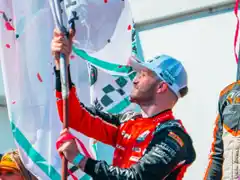 Canapino se impuso en el inicio de la Copa de Oro