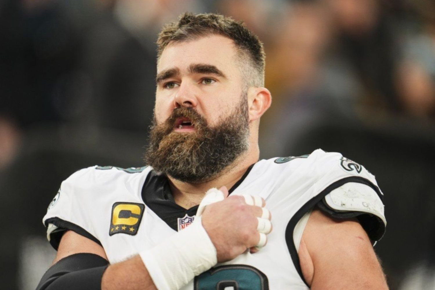 Estos son los consejos de Arnold Schwarzenegger a Jason Kelce para mantenerse en forma