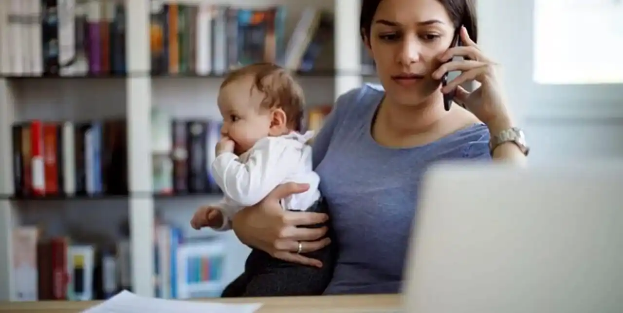 8M: el 93% de quienes se ocupan de los cuidados del hogar siguen siendo mujeres