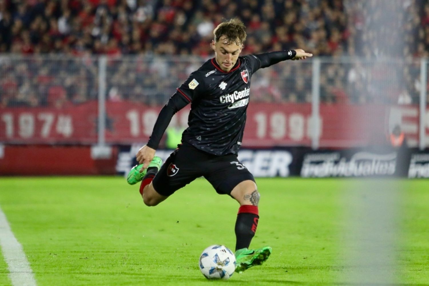 Jerónimo Cacciabue, uno de los goleadores en el debut de La Lepra ante Platense.