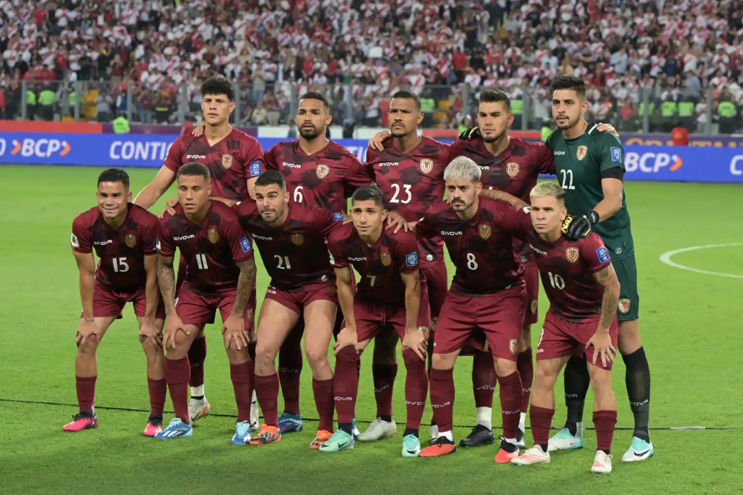 CONFLICTOS SOCIALES QUE SE TRASLADAN A LA CANCHA: La Vinotinto no escapa de este fenómeno