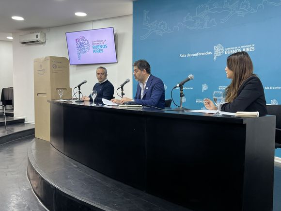 Bianco cruzó a Karen Reichardt por hablar de la oposición como "enfermedad mental" y reclamó por las 37 toneladas de oro