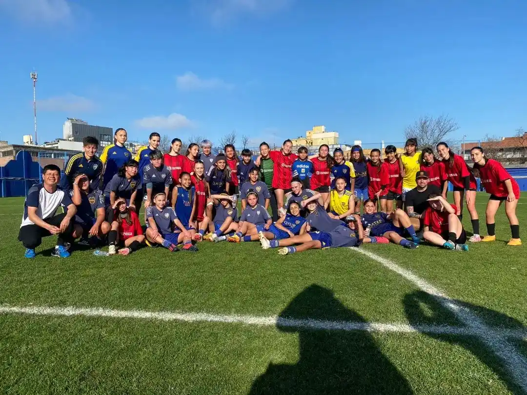 San Pedro jugó un amistoso ante Boca a metros de La Bombonera.