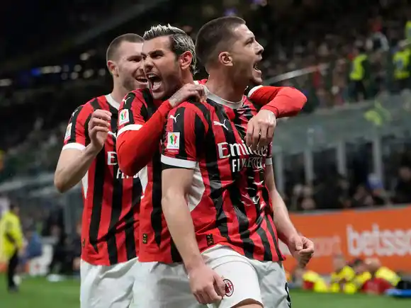 Milan goleó en el clásico a Inter y se metió en la final de la Copa Italia