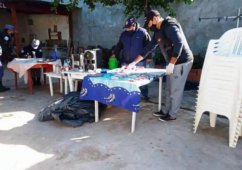 Desbaratan una sala de juegos clandestino