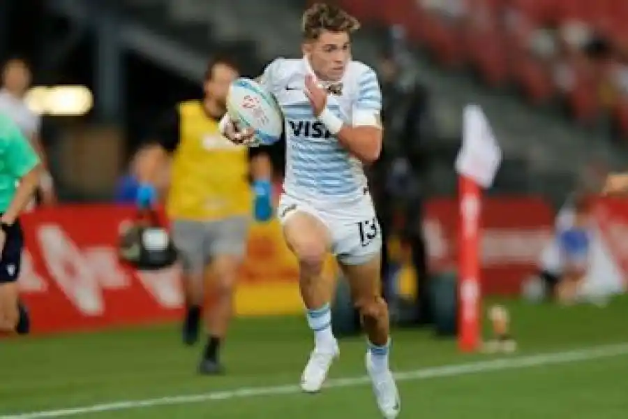 Plata para los Pumas 7 en Singapur