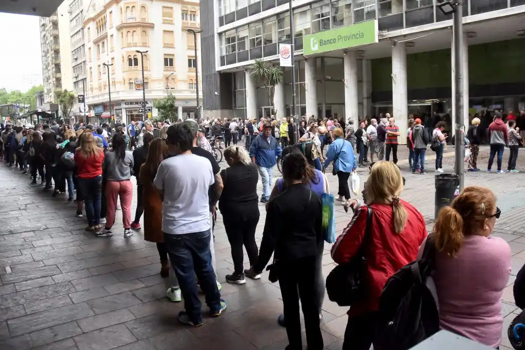 Segundo bono de $5.000: Después de la odisea de diciembre, jubilados y pensionados lo cobran en su fecha