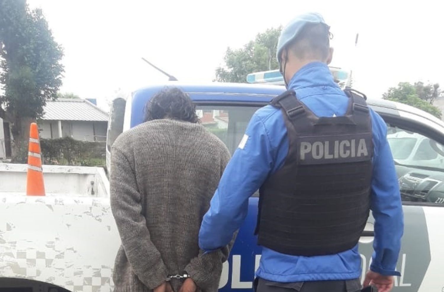 Entró por la fuerza a la casa y violó a su ex pareja