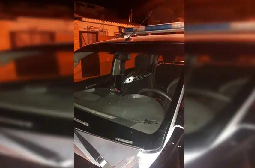 Siete detenidos y un policía herido: el saldo de una medianoche violenta