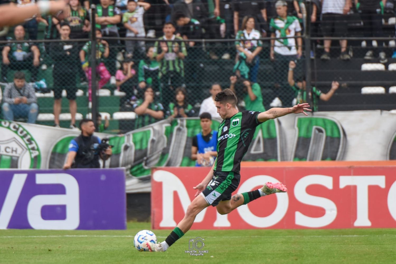 Tomás Rossi, uno de los pilares de Nueva Chicago.